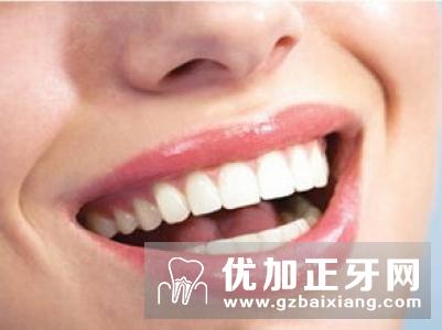 进行门牙缺失修复的方法哪种效果比较好?口腔种植牙门诊中心给予回复